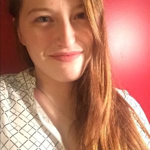 Meet your Posher, Casey